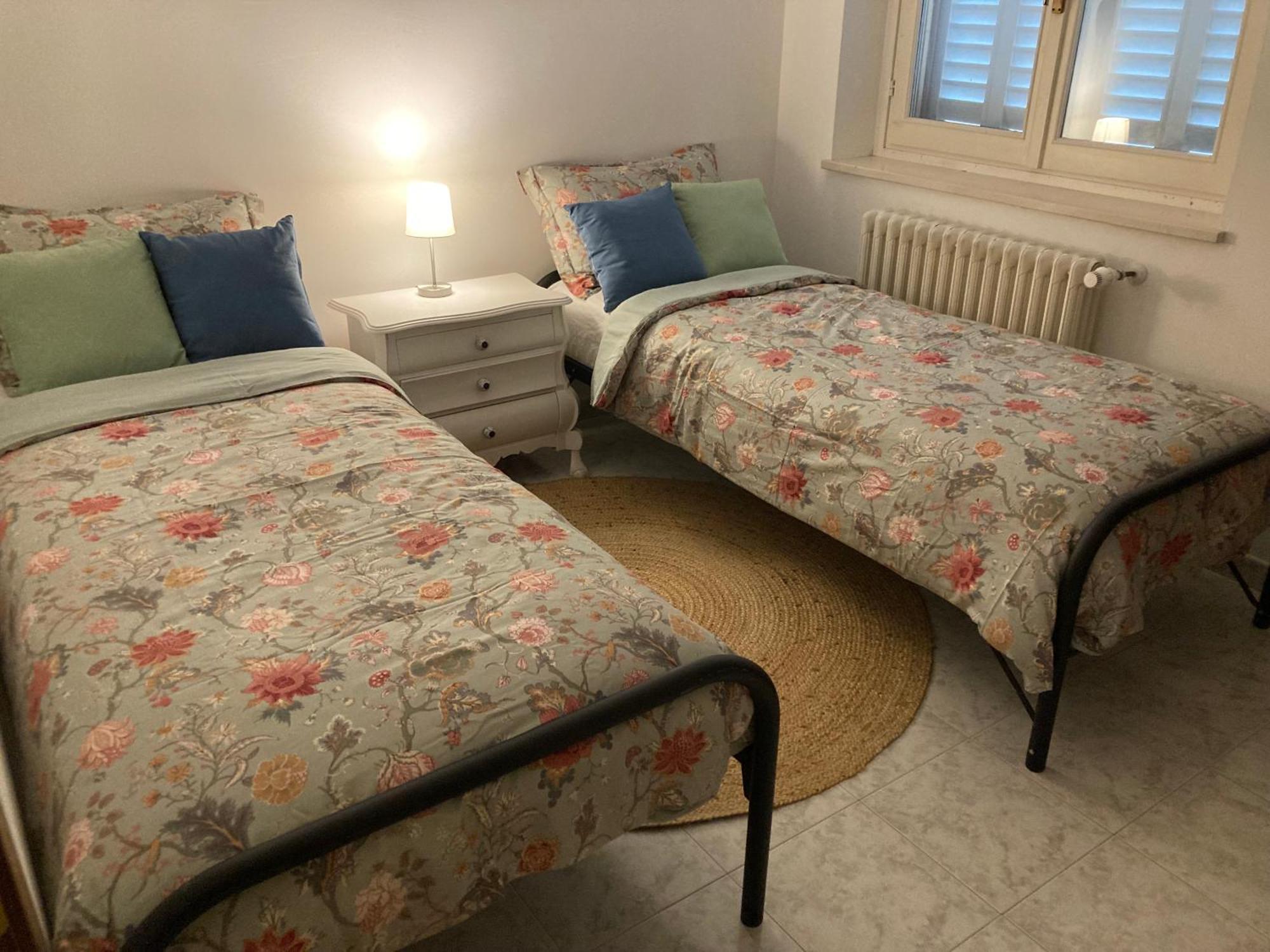 Casa Finestre Bianche Leilighet Canelli Eksteriør bilde